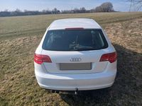Gebraucht Audi A3 125 PS (91 kW) 2009 Weiß Kleinwagen
