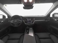 Gebraucht Volvo V60 CC Plus 197 PS (144 kW) 2024 Schwarz onyx black / metallic Kombi