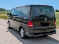 Gebraucht VW Multivan Team 179 PS (131 kW) 2010 Violet Van / Kleinbus