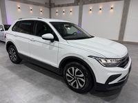 Gebraucht VW Tiguan Active 150 PS (110 kW) 2022 Weiß SUV