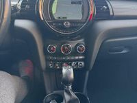 Gebraucht Mini Cooper Chili 136 PS (100 kW) 2017 Schwarz Kleinwagen