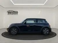 Second-hand Mini Cooper 136 CP (100 kW) 2022 Negru Hatchback