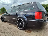 Gebraucht VW Passat Highline 131 PS (96 kW) 2003 Schwarz Kombi