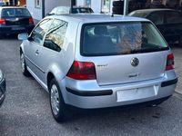 Gebraucht VW Golf IV Edition 75 PS (55 kW) 2001 Grau Limousine