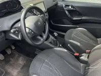 Gebraucht Peugeot 208 Active 68 PS (50 kW) 2014 Weiß Kleinwagen