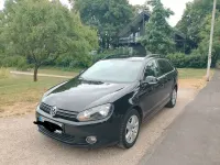 Gebraucht VW Golf VI 105 PS (77 kW) 2011 Schwarz Kleinwagen