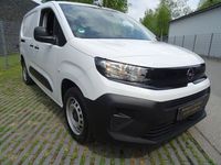 Gebraucht Opel Combo 131 PS (96 kW) 2024 Weiß Van / Kleinbus