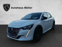 Gebraucht Peugeot e-208 Allure 100 kW (136 PS) 2023 Schwarz Kleinwagen