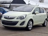 Gebraucht Opel Corsa Satellite 101 PS (74 kW) 2011 Guacamole weiss (uni) Kleinwagen