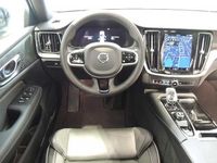 Gebraucht Volvo V60 Plus 253 PS (186 kW) 2022 Silber Kombi
