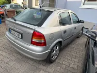 Gebraucht Opel Astra Comfort 101 PS (74 kW) 2000 Silber Limousine