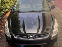 Gebraucht Hyundai i20 77 PS (56 kW) 2011 Schwarz Kleinwagen