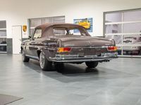 Gebraucht Mercedes W111 200 PS (147 kW) 1971 Braun Cabrio