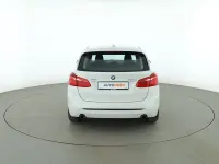 Gebraucht BMW 220 Active Tourer Basis 190 PS (139 kW) 2015 Weiß Van / Kleinbus