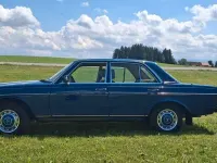 Gebraucht Mercedes 230 136 PS (100 kW) 1984 Blau Limousine