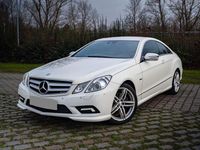 Gebraucht Mercedes E250 AMG 204 PS (150 kW) 2009 Weiß Coupé