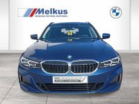 Gebraucht BMW 318 156 PS (114 kW) 2024 Blau Kombi