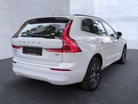 Gebraucht Volvo XC60 145 PS (106 kW) 2022 SUV