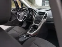 Gebraucht Opel Astra Edition 110 PS (80 kW) 2011 Schwarz Kombi