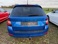 Gebraucht Skoda Fabia 95 PS (69 kW) 2020 Blau Kombi