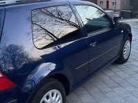 Gebraucht VW Golf IV 75 PS (55 kW) 2003 Blau Kleinwagen