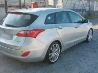 Gebraucht Hyundai i30 110 PS (80 kW) 2013 Grau Kombi
