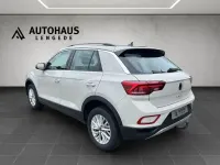 Second-hand VW T-Roc Life 150 CP (110 kW) 2023 Gri SUV