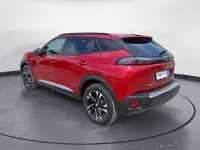 Gebraucht Peugeot e-2008 Allure 100 kW (136 PS) 2023 Rot SUV