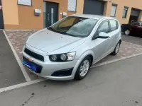 Gebraucht Chevrolet Aveo LT 100 PS (73 kW) 2011 Silber Kleinwagen