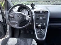 Gebraucht Opel Agila 68 PS (50 kW) 2013 Silber Kleinwagen