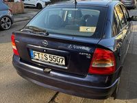 Gebraucht Opel Astra 75 PS (55 kW) 2000 Blau Limousine