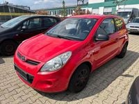 Gebraucht Hyundai i20 Classic 77 PS (56 kW) 2011 Rot Kleinwagen
