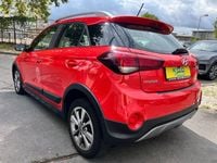 Gebraucht Hyundai i20 Active 101 PS (74 kW) 2019 Rot SUV