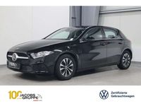 Gebraucht Mercedes A180 116 PS (85 kW) 2021 Nachtschwarz Limousine