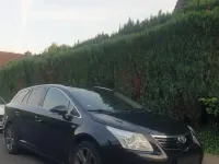 Gebraucht Toyota Avensis 150 PS (110 kW) 2011 Schwarz Kombi