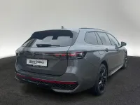 Gebraucht VW Passat R-line 272 PS (200 kW) 2026 Grau Kombi