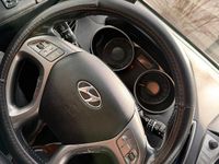 Gebraucht Hyundai Tucson 166 PS (122 kW) 2014 Silber SUV