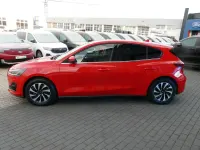 Gebraucht Ford Focus Titanium X 155 PS (114 kW) 2023 Rot Limousine