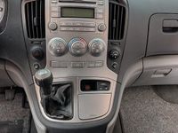 Gebraucht Hyundai H-1 Premium 170 PS (125 kW) 2011 Schwarz Van / Kleinbus