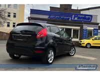 Gebraucht Ford Fiesta Titanium 92 PS (67 kW) 2012 Schwarz Kleinwagen