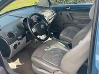 Gebraucht VW New Beetle 105 PS (77 kW) 2006 Blau Kleinwagen