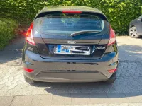 Gebraucht Ford Fiesta 60 PS (44 kW) 2015 Schwarz Kleinwagen