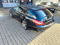 Gebraucht Mercedes CLS63 AMG AMG 557 PS (409 kW) 2013 Obsidianschwarz  metalliclack Kombi