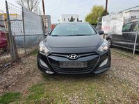 Gebraucht Hyundai i30 135 PS (99 kW) 2014 Schwarz Kombi