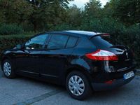 Gebraucht Renault Mégane III Bose Edition 116 PS (85 kW) 2012 Schwarz Limousine