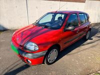 Gebraucht Renault Clio II 75 PS (55 kW) 2000 Rot Kleinwagen