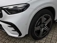 Gebraucht Mercedes GLC300 AMG 269 PS (197 kW) 2025 Manufaktur lack manufaktur opali SUV