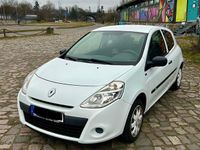 Gebraucht Renault Clio IV 75 PS (55 kW) 2012 Weiß Limousine