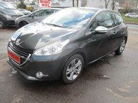 Gebraucht Peugeot 208 Allure 82 PS (60 kW) 2014 Kleinwagen