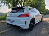 Gebraucht VW Scirocco R 280 PS (205 kW) 2017 Weiß Coupé